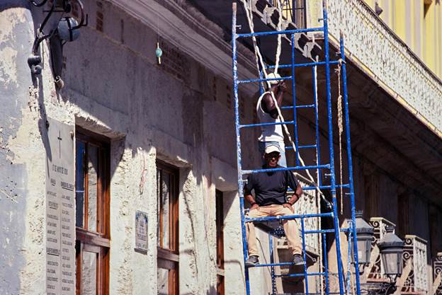 when are toeboards required
